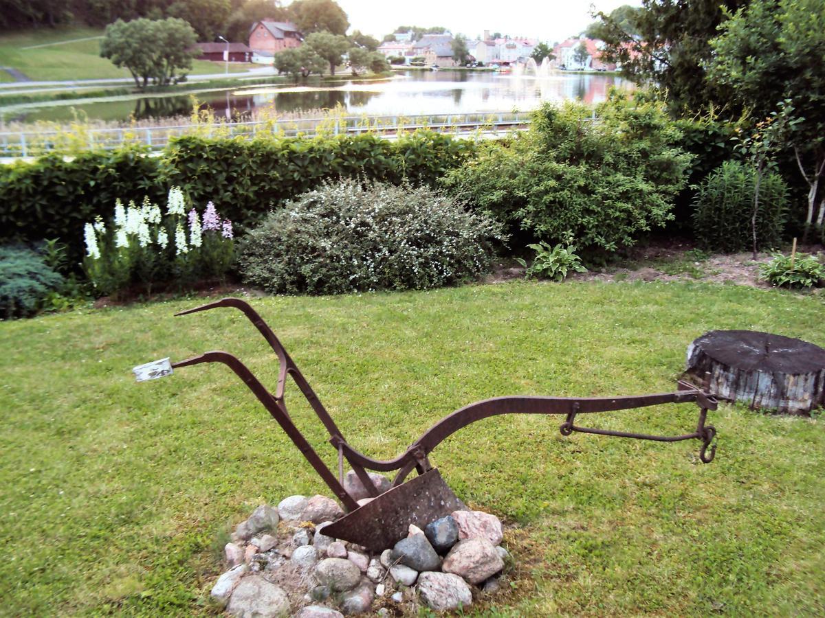 Saule Hotel Talsi Kültér fotó